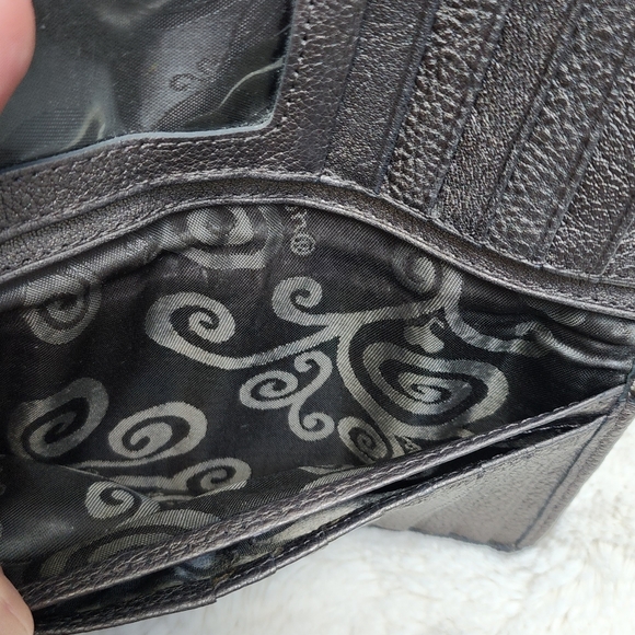 Brighton Metallic Studded Wallet EUC some corner rubbing - Picture 9 of 16